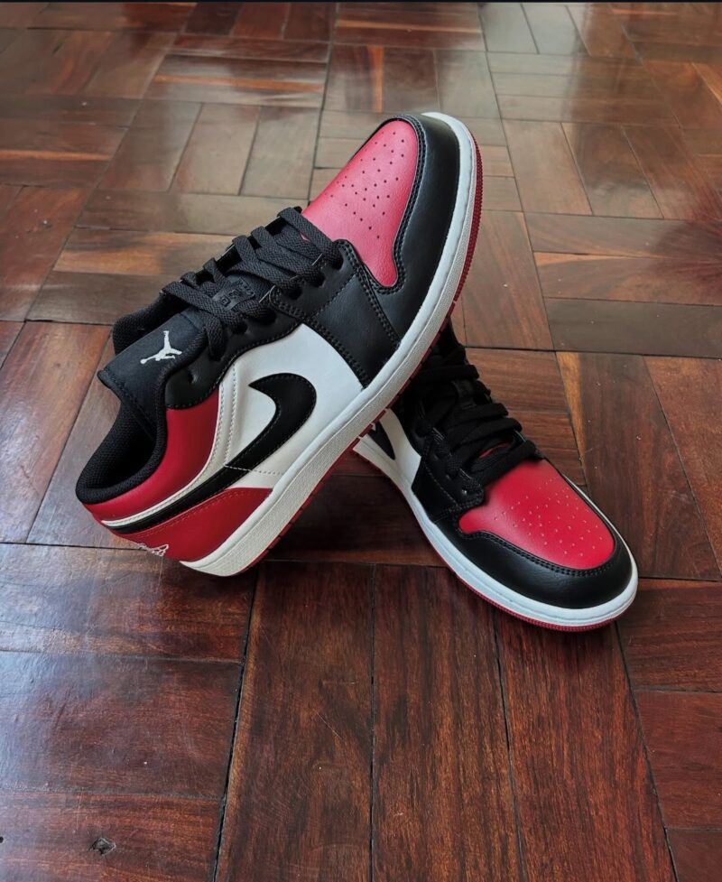 Nike Jordan 1 Low Chicago - UK10