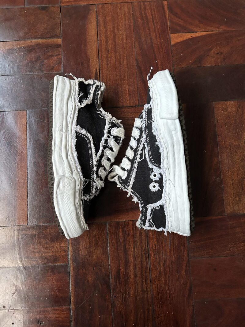 Pre owned Maison Mihara Yasuhiro (UK7) - Image 2
