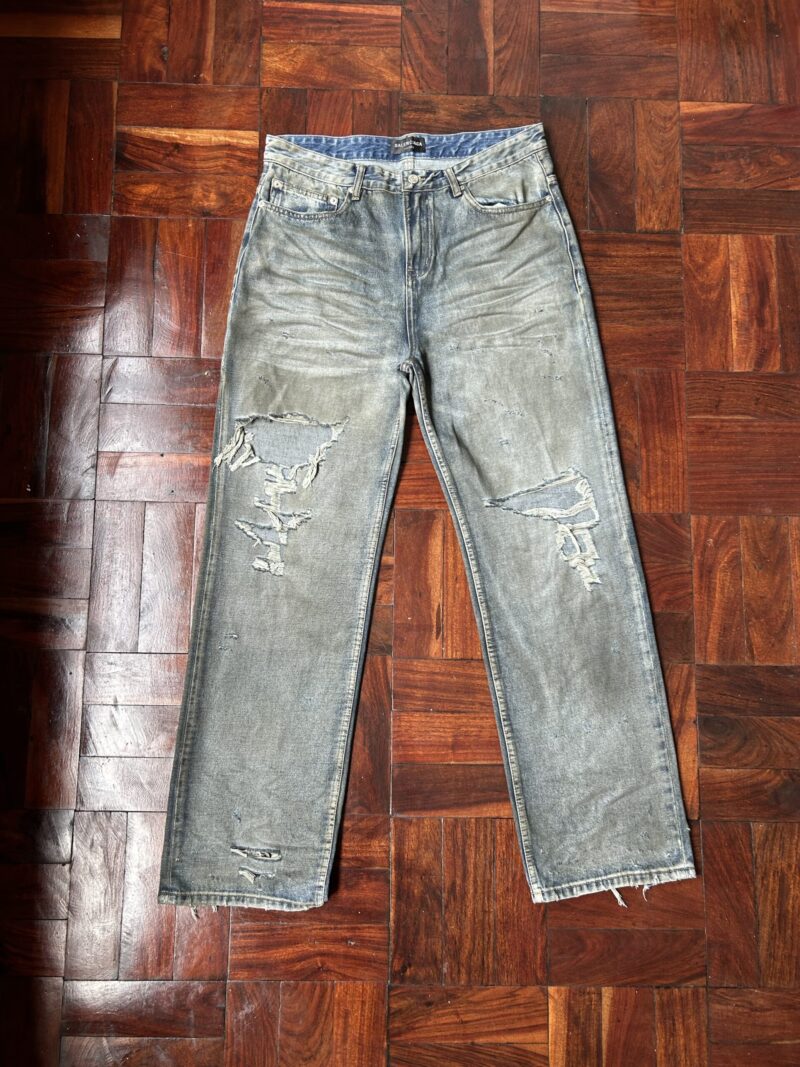 Balenciaga Dirty Distressed Jeans (XL)