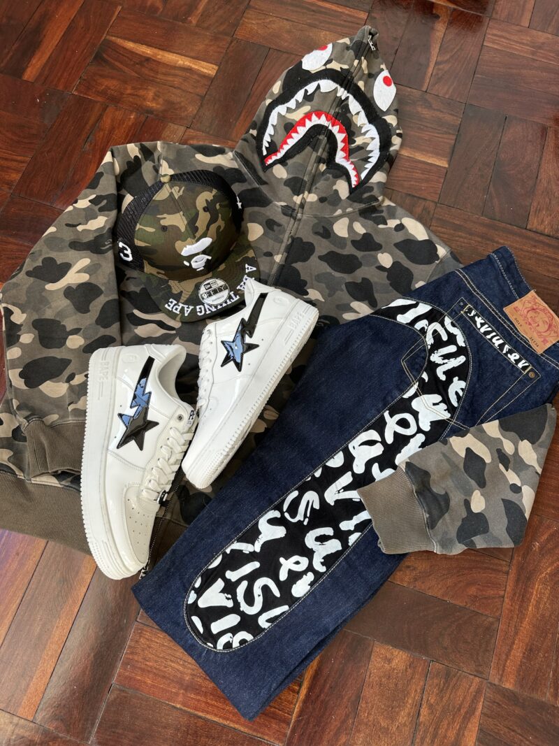 Vintage Bape Camo Shark Hoodie (L) - Image 5