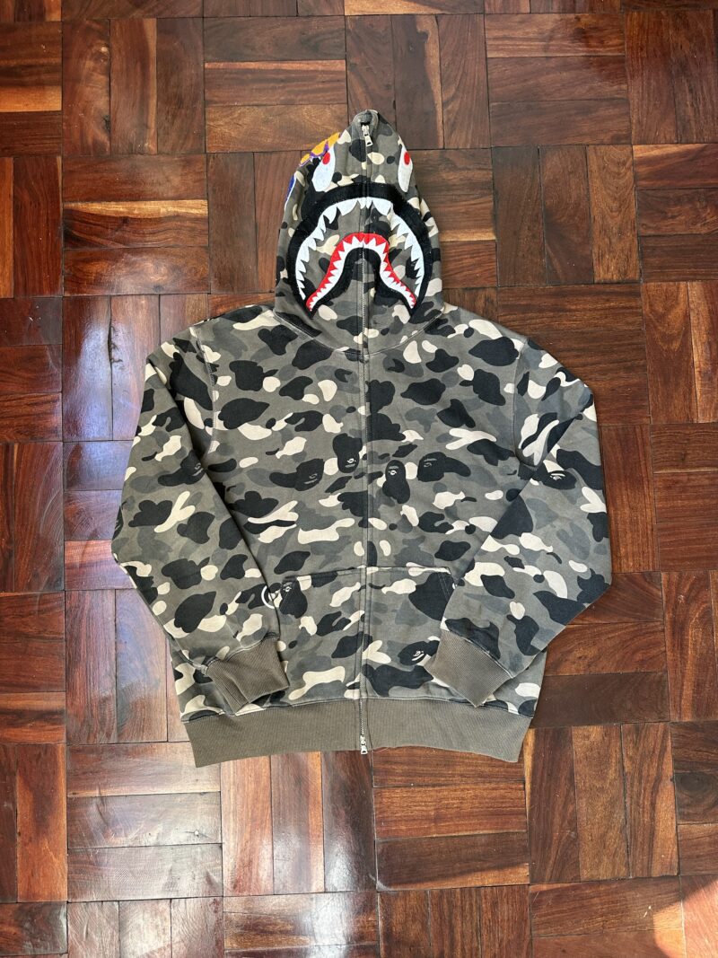 Vintage Bape Camo Shark Hoodie (L)