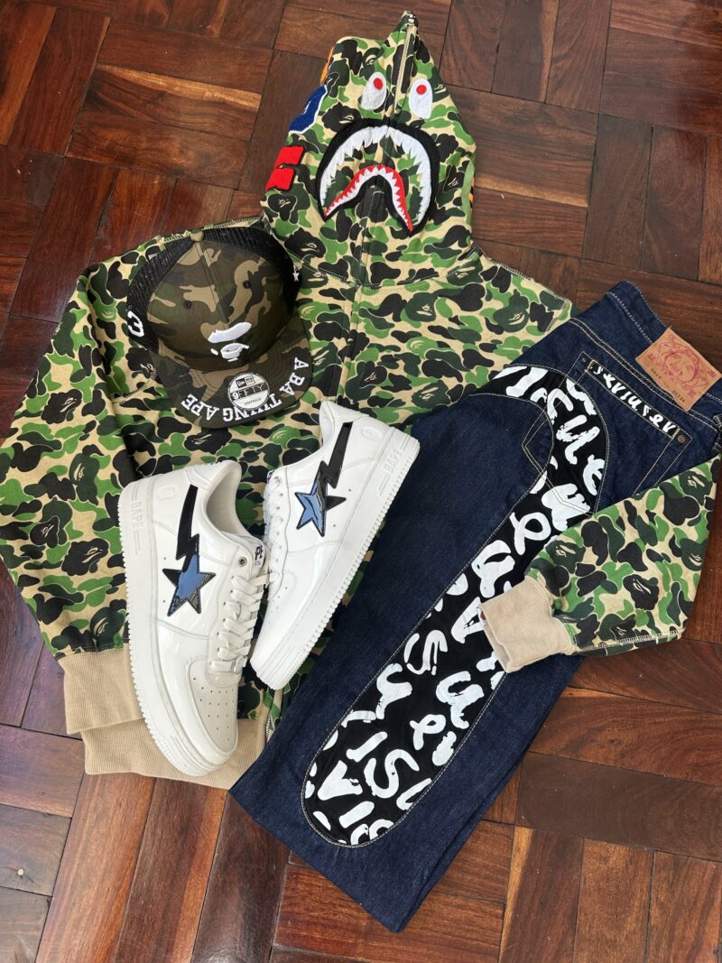 Vintage Bape Camo Shark Hoodie (M) - Image 4