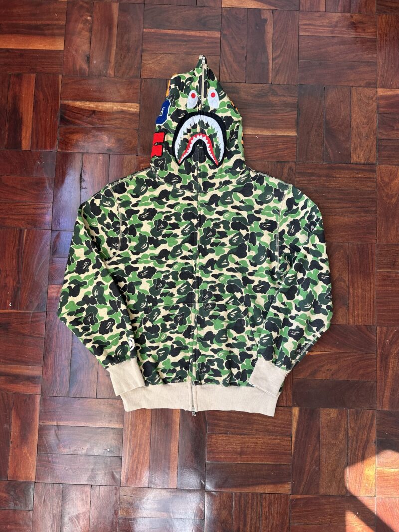 Vintage Bape Camo Shark Hoodie (M)