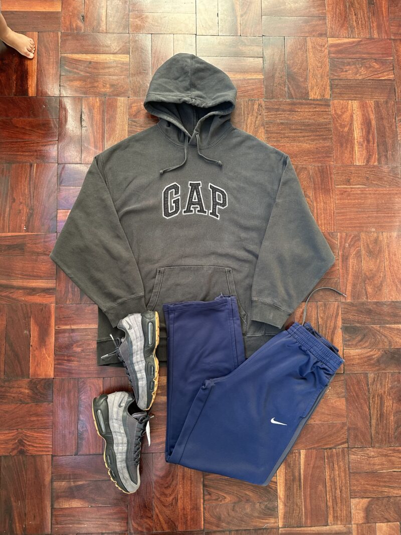 Vintage Gap Wash Fade Hoodie (L) - Image 3