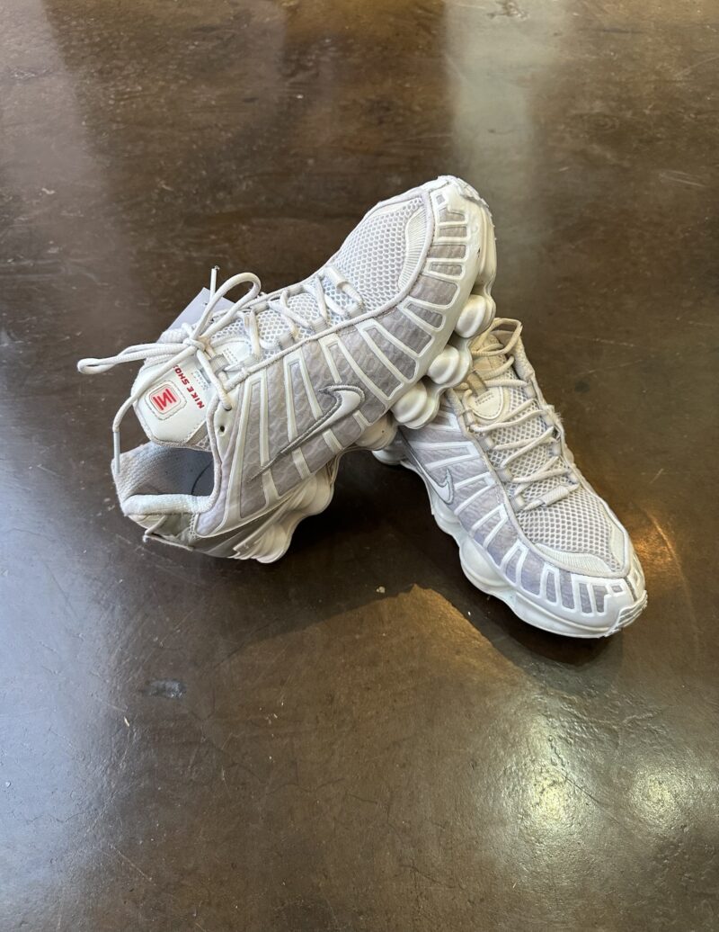 Vintage owned Nike Shox TL - UK9