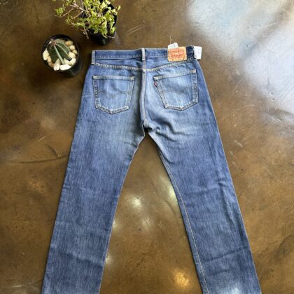 Vintage 501 Levi’s Jeans  - L