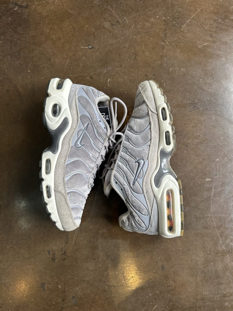 Vintage Nike Air Max Plus LX TN Velvet - UK6 - Image 3