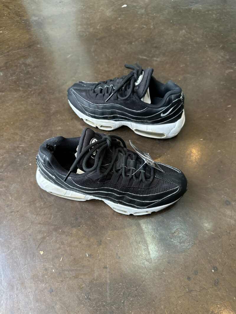 Vintage Nike Air Max 95 - UK6 - Image 4