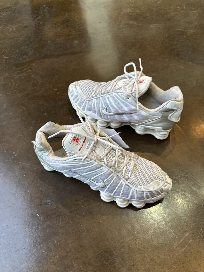 Vintage owned Nike Shox TL - UK9 - Image 4