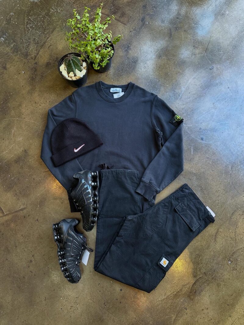 Carhartt Cargo Pants - Image 5