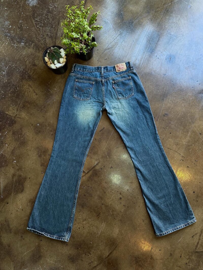Vintage bootleg Levi’s Jeans