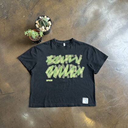 Pre owned  Box Cut Graphic Tee - L