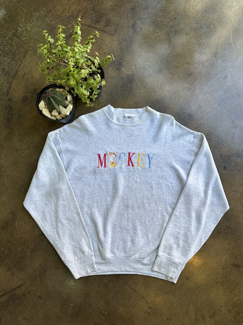 Vintage Mickey Mouse Sweater - L