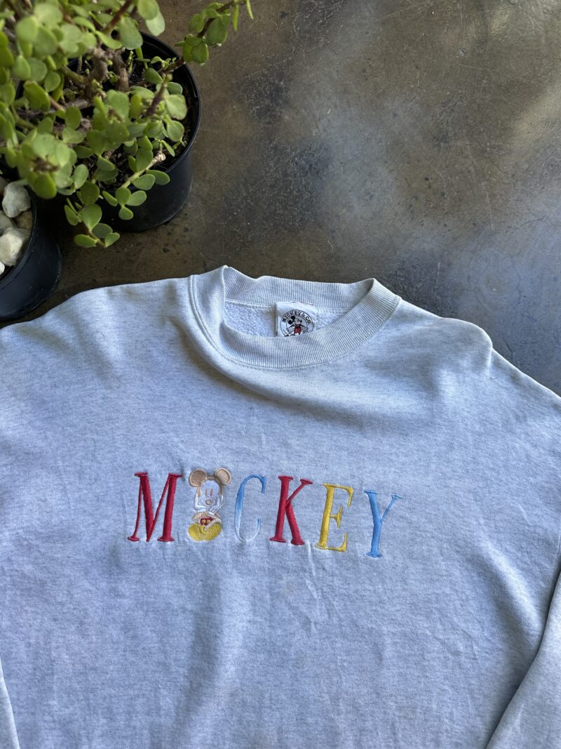 Vintage Mickey Mouse Sweater - L - Image 3