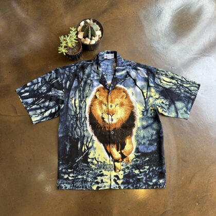 Vintage King of The Jungle Lion Shirt - XL